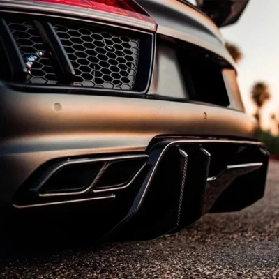 New R8 Real Carbon Fiber Front Rear Bumper Lip Shovel Chin Diffuser Rear Wing Spoiler Car Styling For Audi R8 V10 2017+ - immagine 6