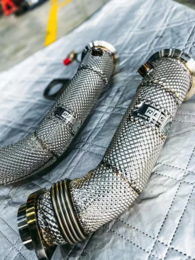 Exhaust Downpipe For Bmw F80 M3 M4 F82 3.0T Custom Downpipe With Heatshield Exhaust System For BMW F80 M3 F82 M4 S55 - Image 2