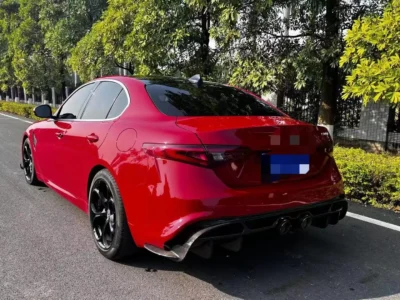 suitable for Alfa Romeo Giulia Body Kit Upgrades GTAM Style Front and Rear Bumper Spoilers with Carbon Fiber - immagine 5