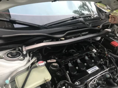 Front Stabilizer Strut Bar For Honda Civic MK10 10th 2016 2017 2018 2019 2020 2021 Upper Engine STB Strut Tower Brace Anti-Sway - immagine 3