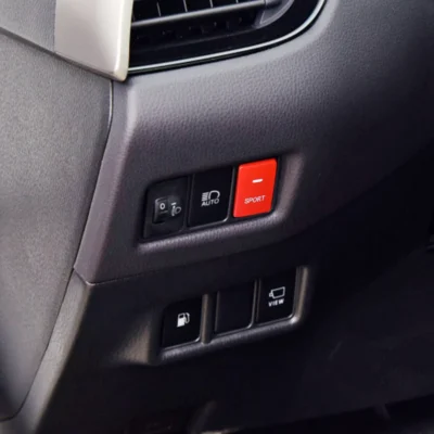 Throttle accelerator compatible with Toyota C-HR RAV4 Wildlander Fortuner car sports switch module to improve car performance - immagine 2