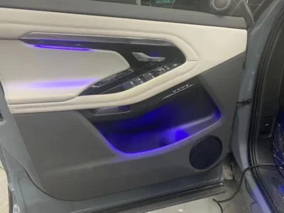 Atmosphere Lamp Suitable for Range Rover Evoque 2018-2020 10 Colors Inter Door Ambient Light Car LCD Panel Screen Control - immagine 2